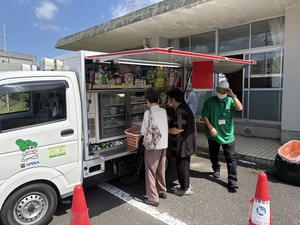 泉台買い物支援（スピナ）